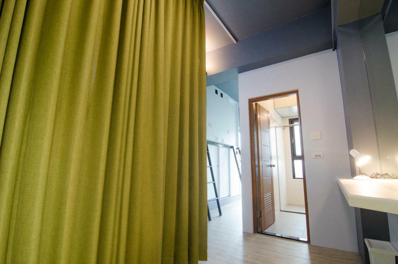 Flying Backpacker Hostel Yilan Exterior photo